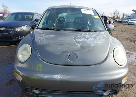 2002 Volkswagen New Beetle Gls из США, поврежденный, VIN 3VWCB21C22M441573